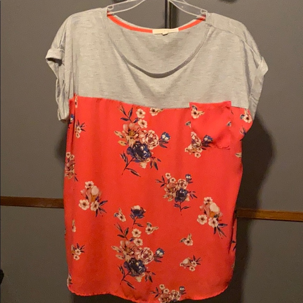 Women's Top